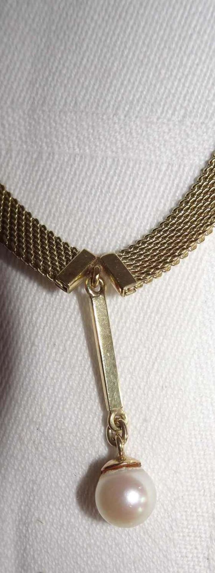 Collier, 585er Gelbgold, mit Perlabhängung. Länge ca. 45 cm. Gewicht ca. 26,6 gr. - Bild 2 aus 4