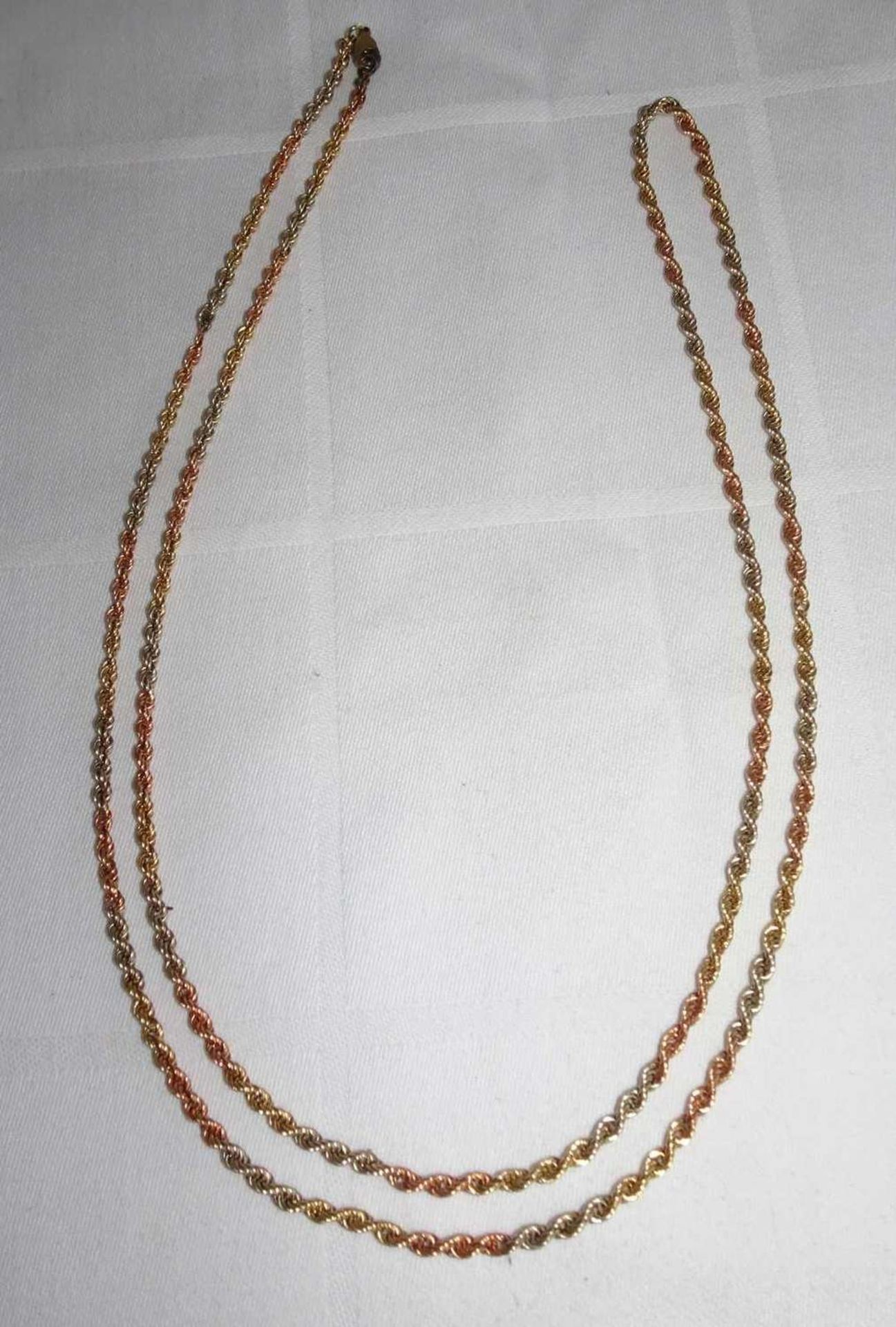 Kette, 585er Gelbgold, Länge ca. 97 cm. Gewicht ca. 10,4 gr.