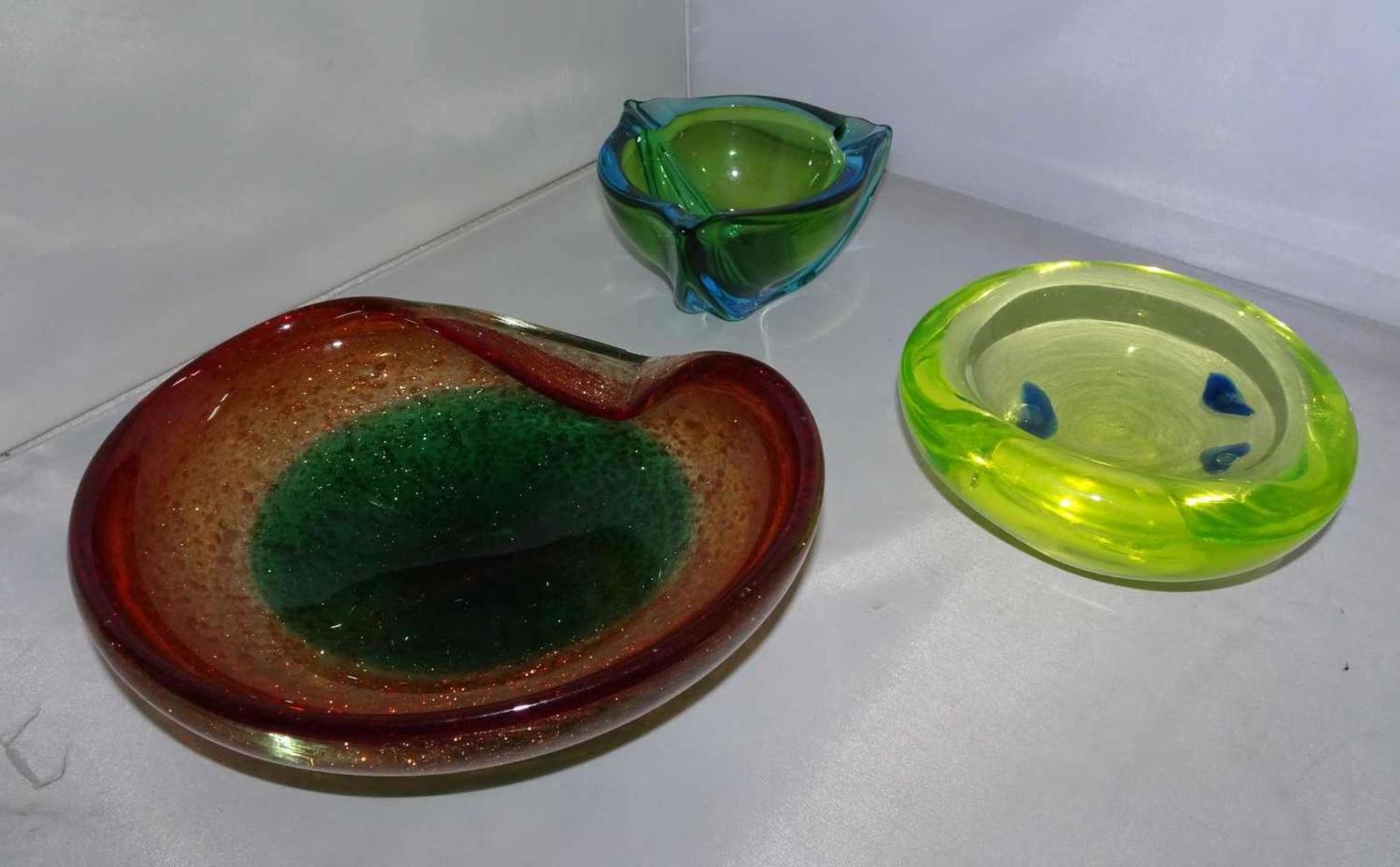 3 Teile Murano Glas, bestehend aus 3 Schalen. Hochwertige Ausführungen. Durchmesser bis ca. 20 cm3