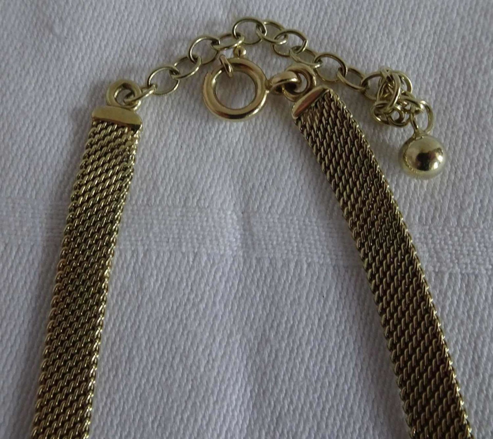 Collier, 585er Gelbgold, mit Perlabhängung. Länge ca. 45 cm. Gewicht ca. 26,6 gr. - Bild 3 aus 4