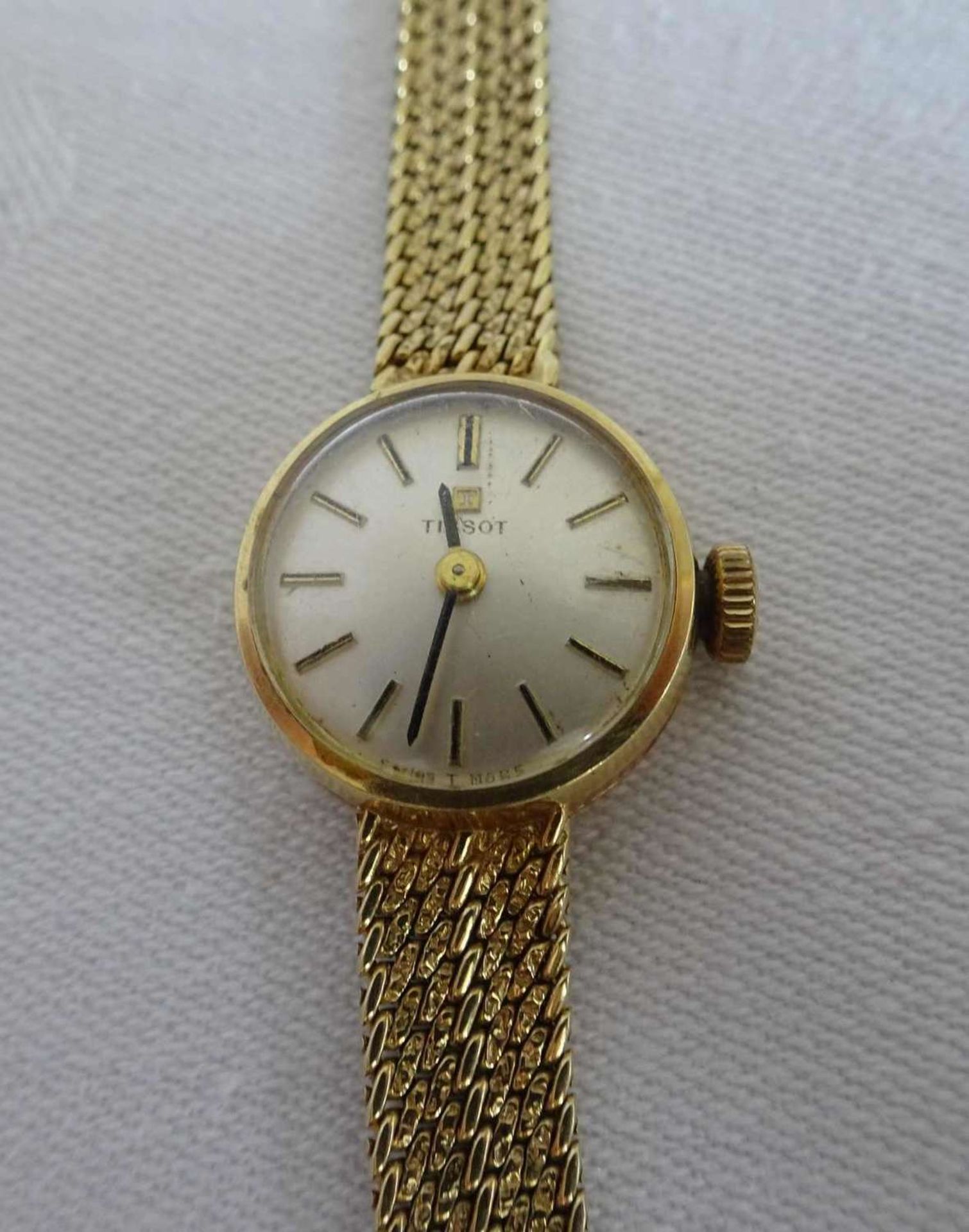 Damenarmbanduhr TISSOT, massiv, 585er Gelbgold. Gewicht ca. 18,6 gr. - Bild 2 aus 4