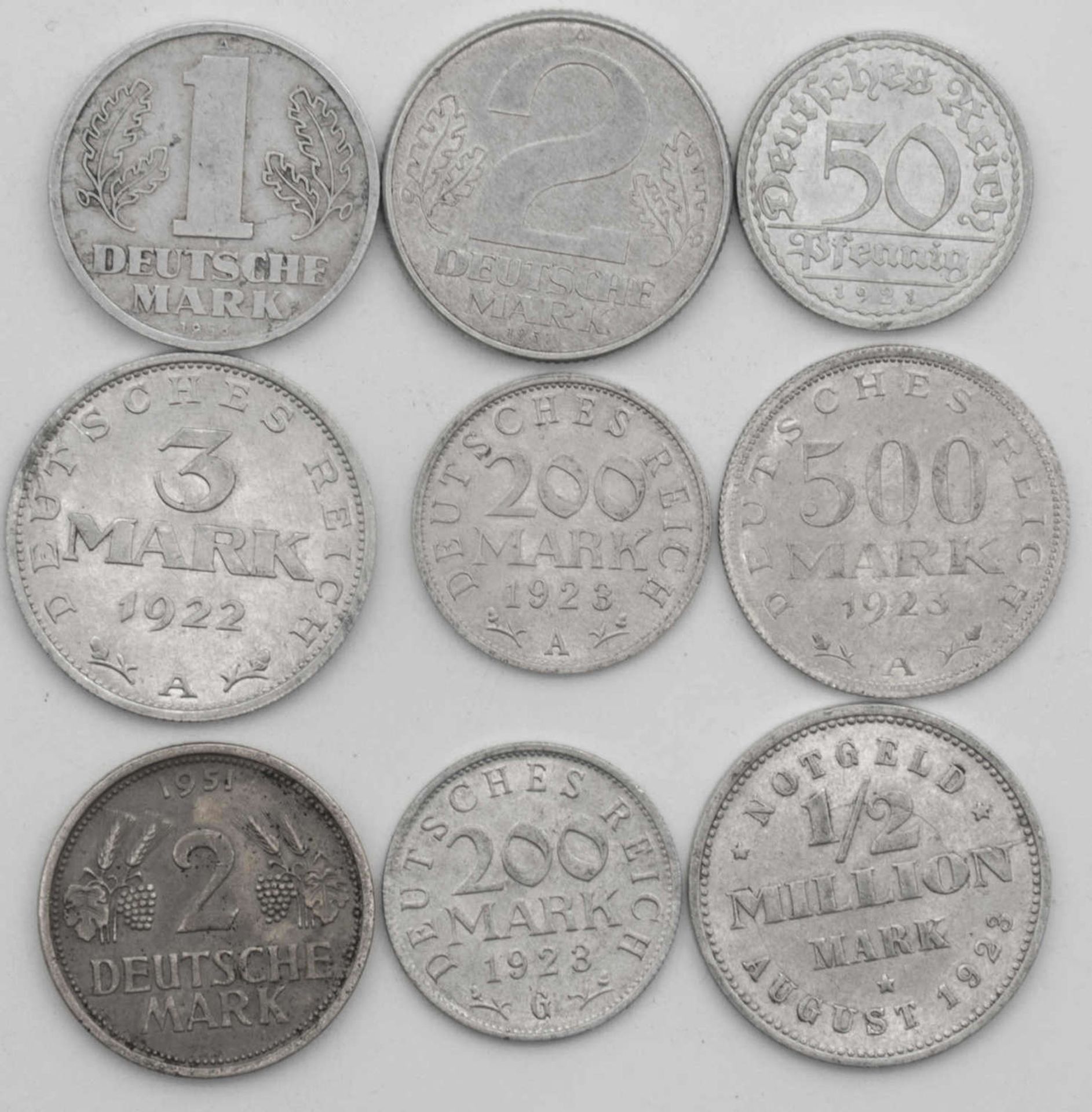 Weimarer Republik 1921/23, Lot Inflationsgeld. Dazu DDR 1956/57 1.- und 2.- Deutsche Mark und BRD