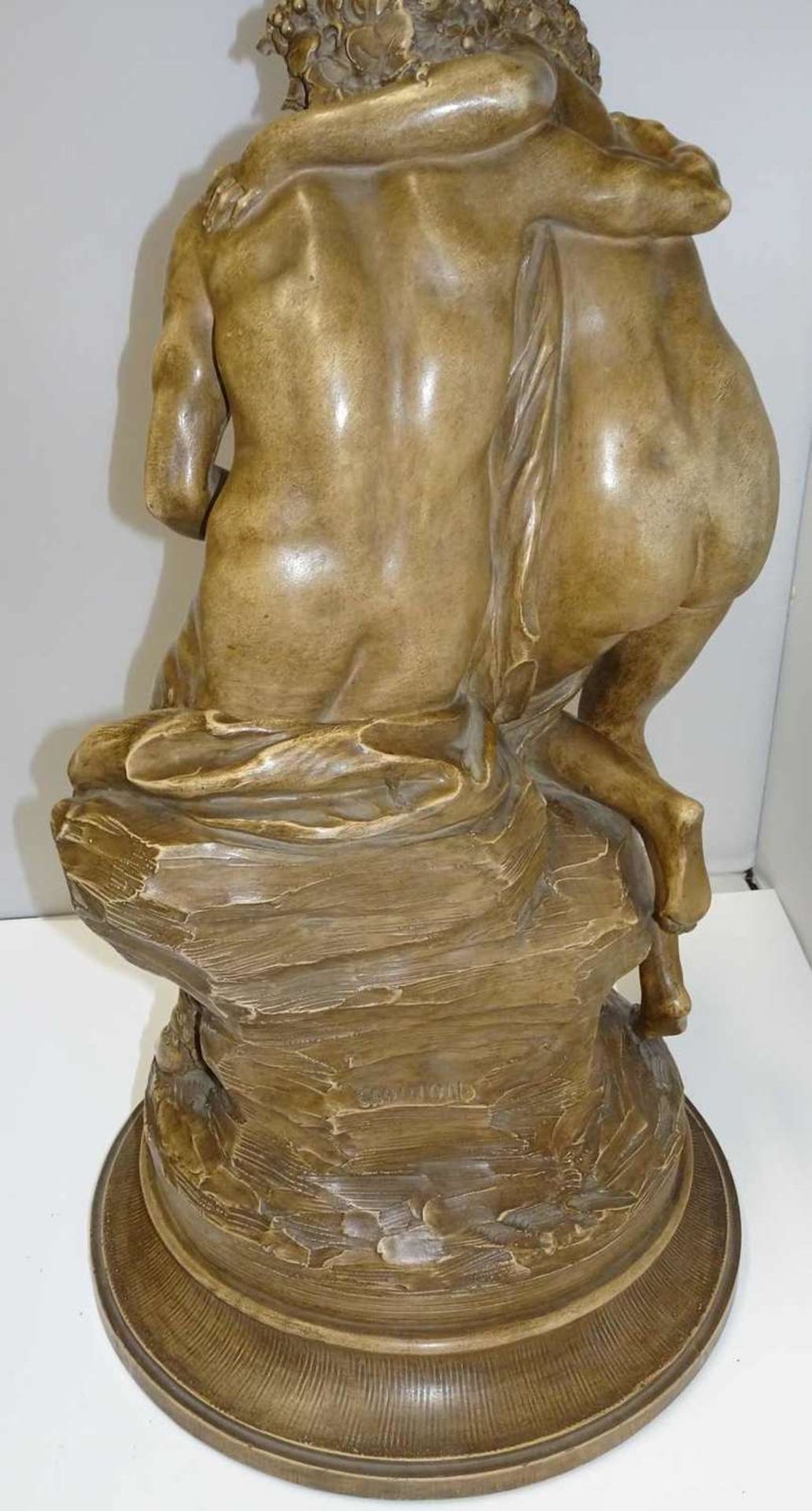 Clodion Claude Michel (1738-1814), große und ausgefallene Figur "Baccus mit Nymphe". Guter Zustand, - Image 6 of 6