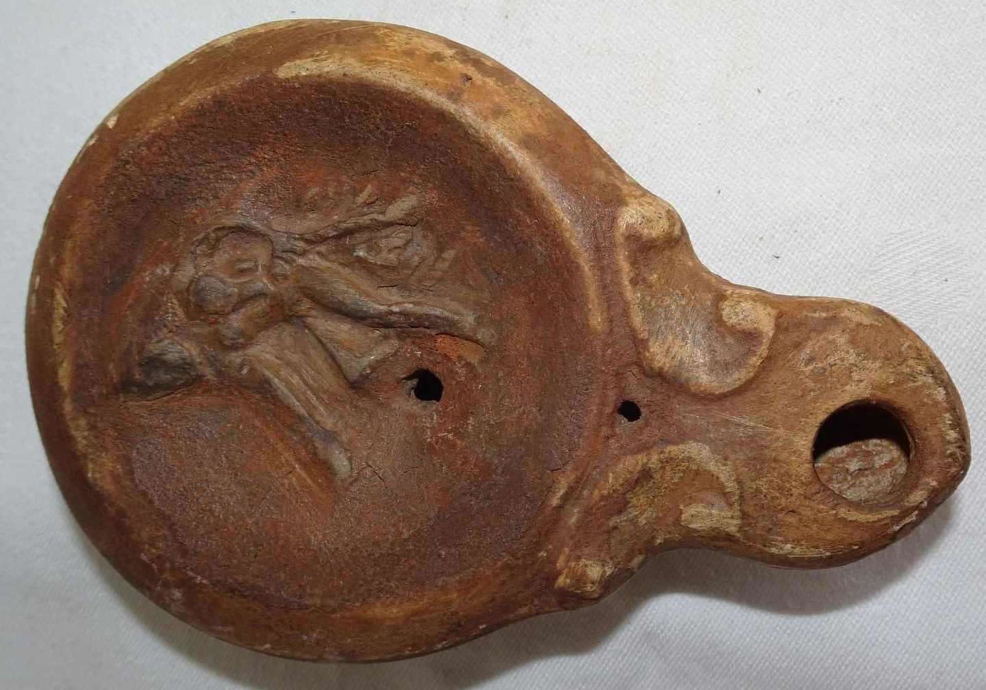 1 ausgefallene römische Öllampe, bitte besichtigen! 1 unusual Roman oil lamp, please inspect!