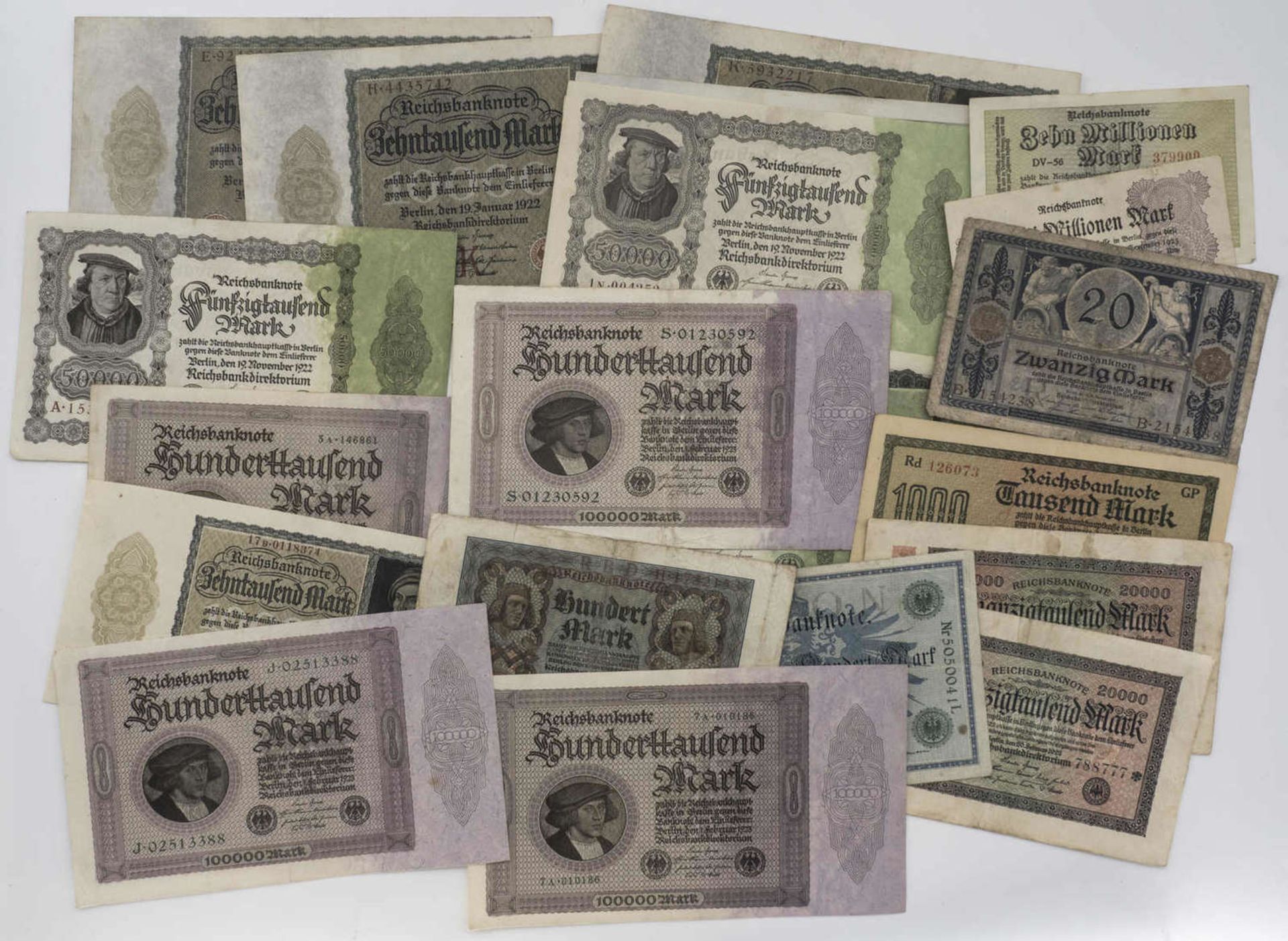 Weimarer Republik 1922/23, Lot 24 Banknoten Reichsbank. Weimar Republic 1922/23, lot 24 Reichsbank