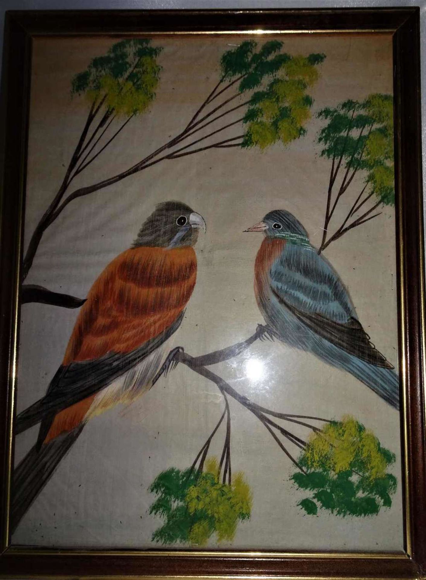 unbekannter Künstler, Aquarell auf Seide "Vogelpaar", hinter Glas gerahmt. Maße: Höhe ca. 29 cm, - Bild 2 aus 2