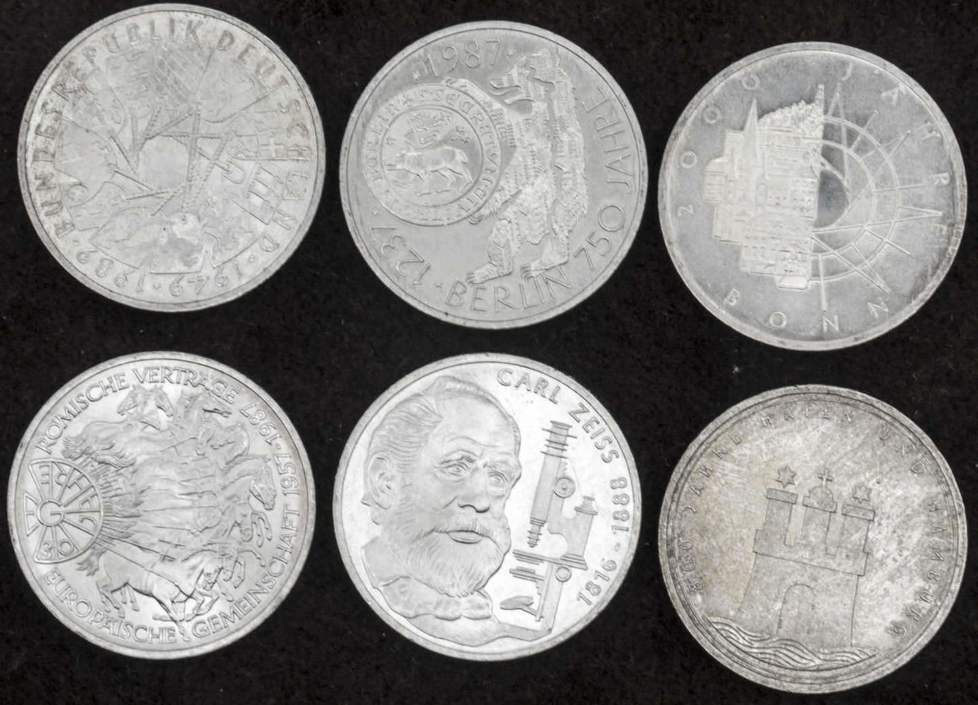 BRD 1988/89 D, 6 x 10.- DM - Silbermünzen. Stgl. FRG 1988/89 D, 6 x 10 DM - silver coins. BU.