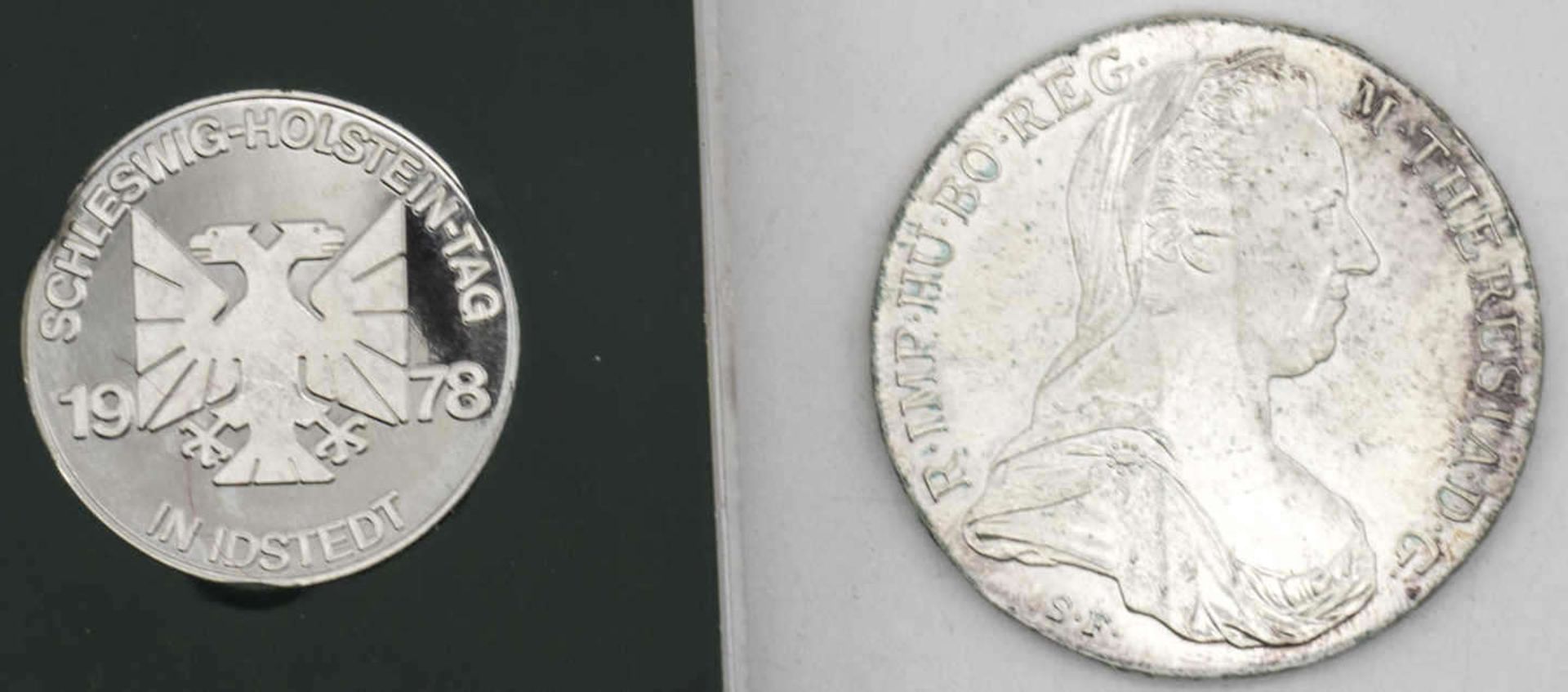 Österreich 1780, Maria Theresia -Taler. Gewicht: ca. 28,1 g. Dazu Medaille "Schleswig - Holstein -