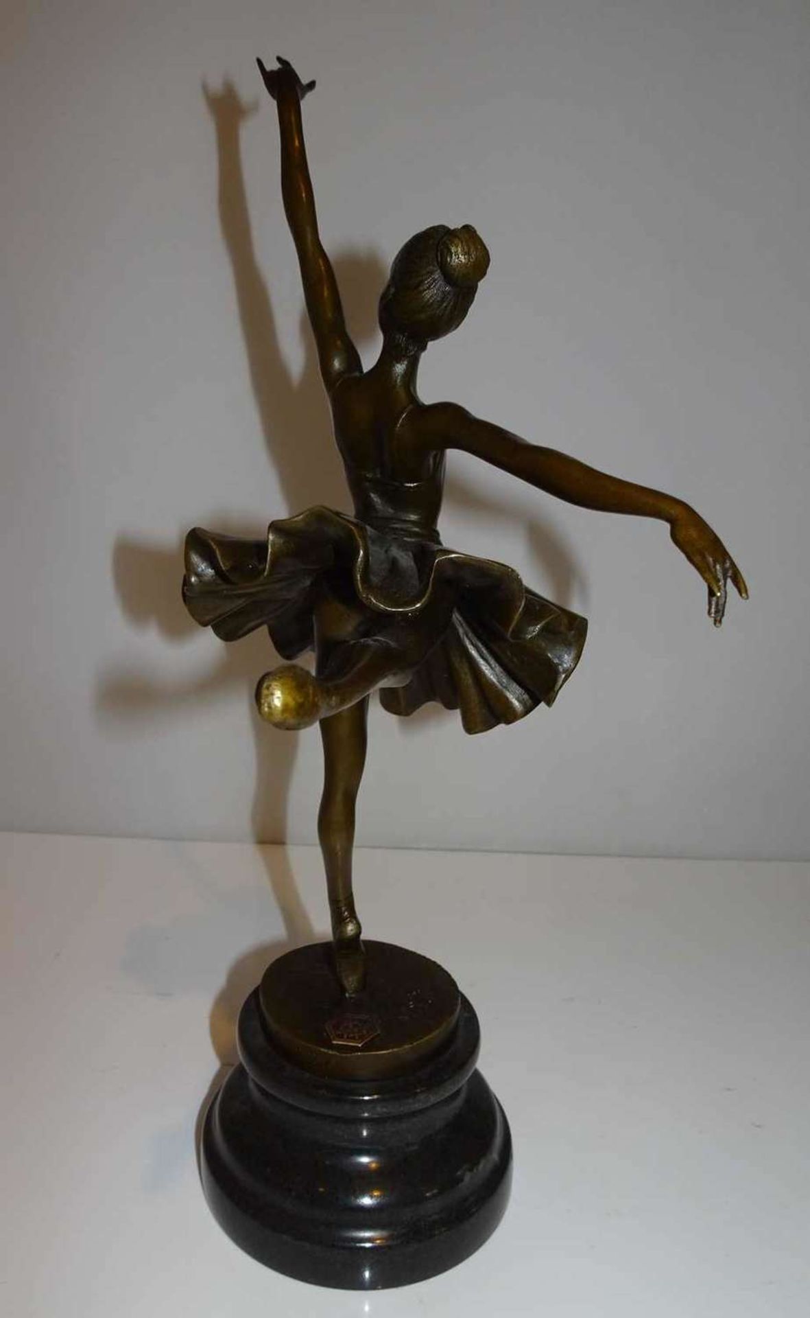 Bronze Skulptur im Jugendstil "Ballerina" , am Sockel signiert Milo (Miguel Fernando Lopez) und - Image 3 of 5