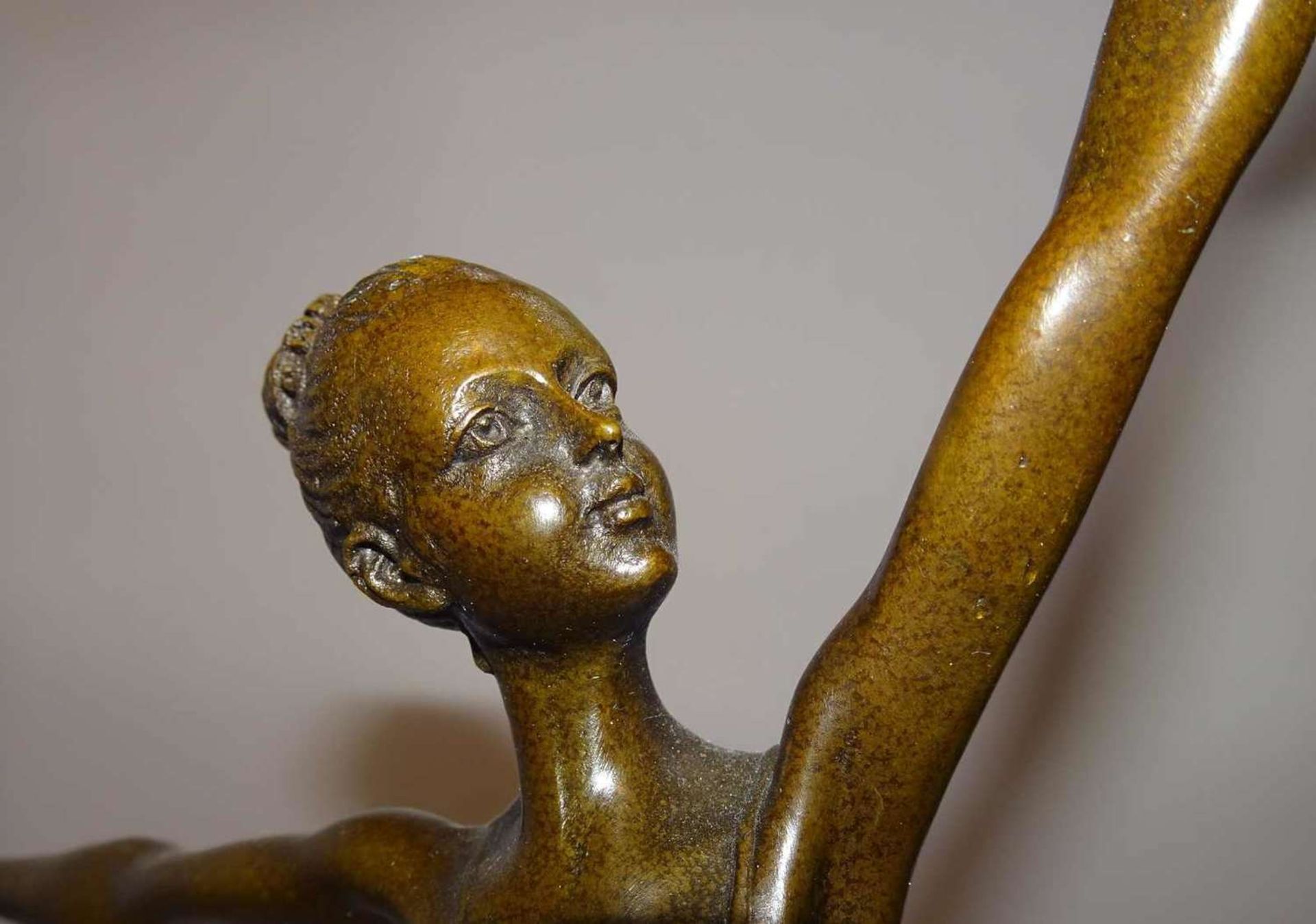 Bronze Skulptur im Jugendstil "Ballerina" , am Sockel signiert Milo (Miguel Fernando Lopez) und - Image 5 of 5