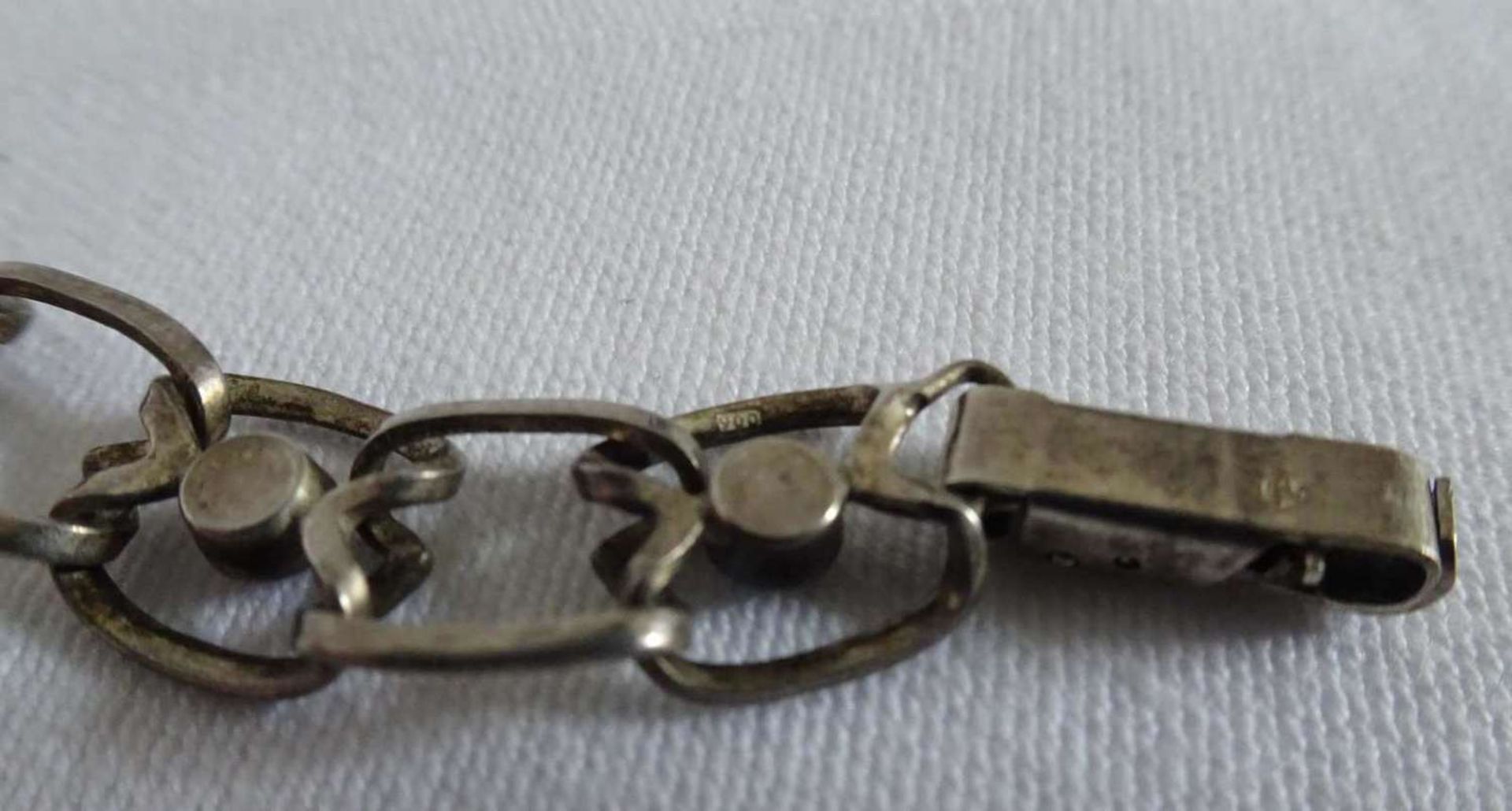 2 ältere Silber Armbänder, 800er Silber. 1x Verschluß zu ergänzen. 2 older silver bracelets, 800 - Bild 2 aus 2