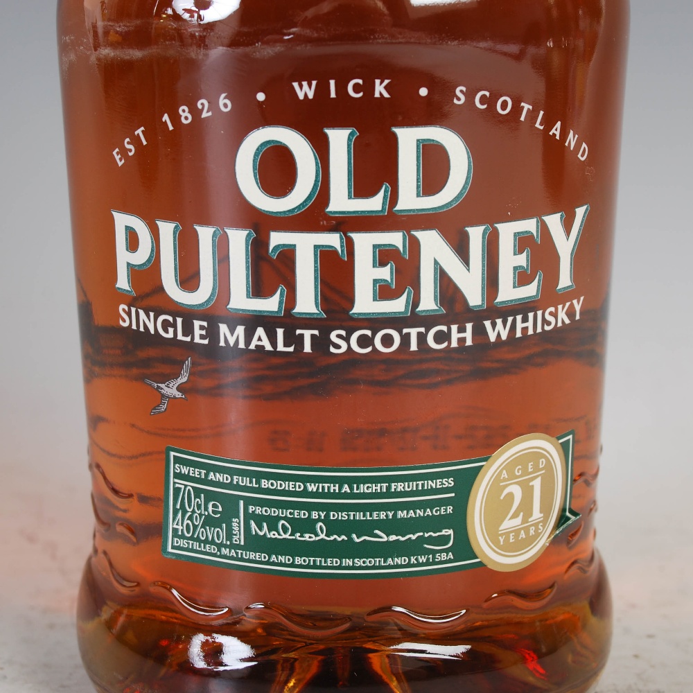 Two boxed bottles of Old Pulteney, Single Malt Scotch Whisky, comprising; a 17 year old, 70cl., - Image 3 of 9