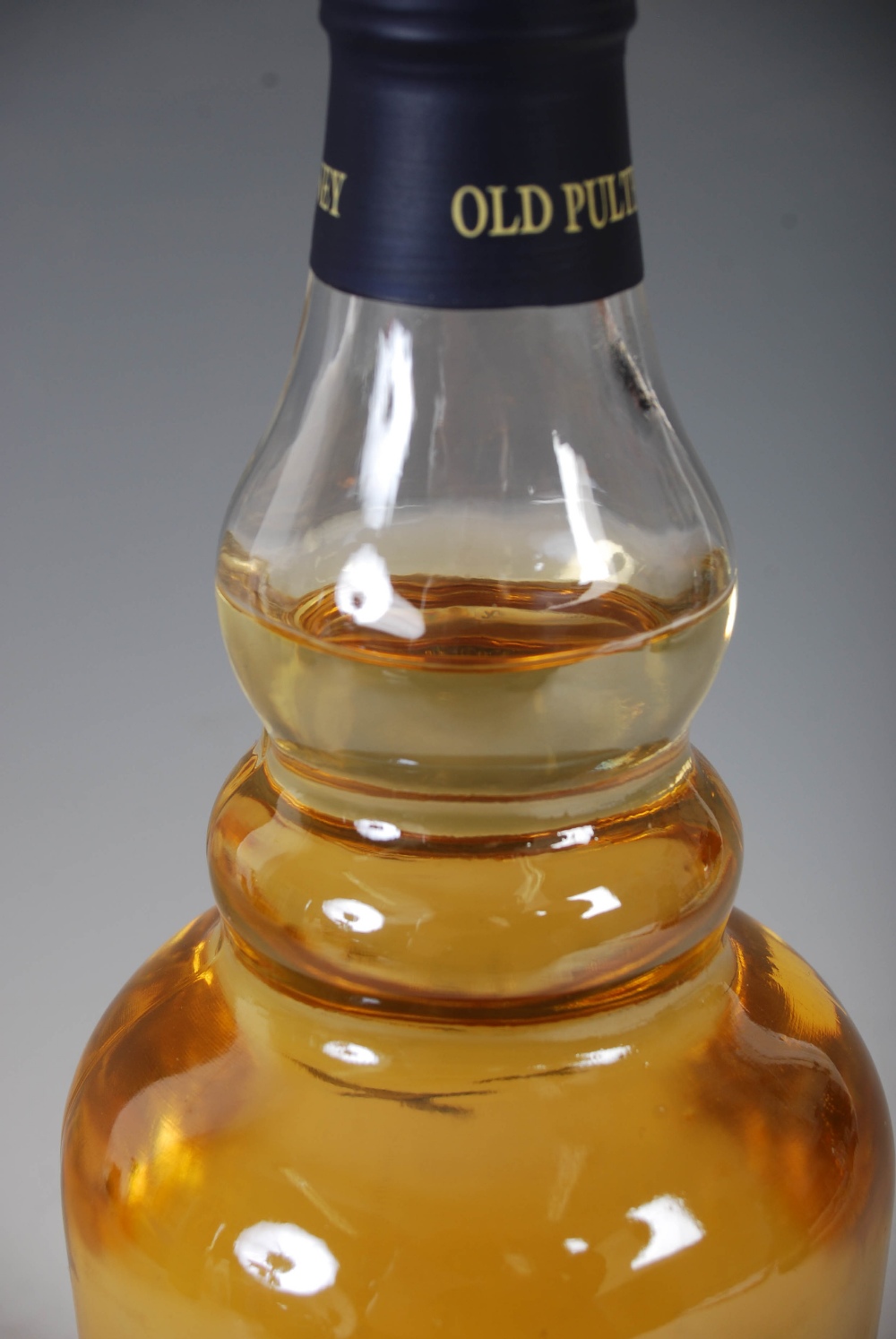 Two boxed bottles of Old Pulteney, Single Malt Scotch Whisky, comprising; a 17 year old, 70cl., - Image 8 of 9