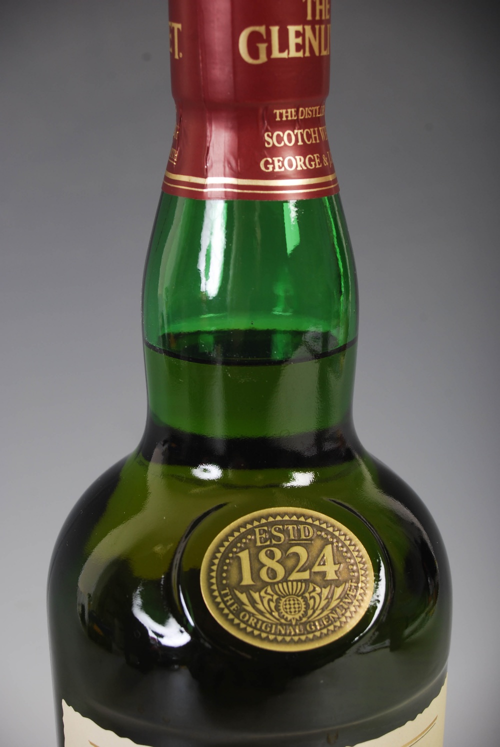 Two boxed bottles of Single Highland Malt Scotch Whisky, comprising; The Glenlivet, Single Malt - Image 8 of 9
