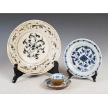 A small group of Chinese blue and white porcelain recovered from notable shipwrecks, Qing Dynasty