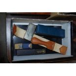 COLLECTION OF GENTS RAZORS AND CUT THROAT RAZORS TOGETHER WITH LEATHER SHARPENING STRAP