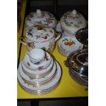 ASSORTED CERAMICS INCLUDING ROYAL WORCESTER EVESHAM PATTERN OVEN TO TABLE WARES, ROYAL WORCESTER