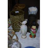 COLLECTION OF ASSORTED CERAMICS INCLUDING CROWN DEVON MINIATURE EWER DECORATED WITH MIXED FOLIAGE,