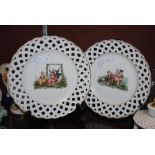 PAIR OF DRESDEN PORCELAIN CABINET PLATES WITH TRANSFER PRINTED DECORATION OF FIGURES