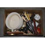 BOX - ASSORTED ITEMS INCLUDING CHAMBER POT, BRASS CANDLESTICKS, CARVING SET, TOASTING FORKS, ETC.