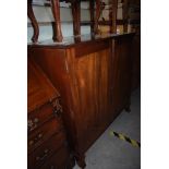 A 19TH CENTURY MAHOGANY HALL CABINET WITH TWO PANELLED DOORS, THE INTERIOR WITH ADJUSTABLE SHELVES