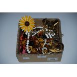 LARGE COLLECTION OF ASSORTED COSTUME JEWELLERY
