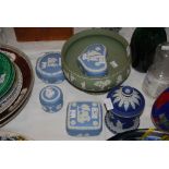 ASSORTED WEDGWOOD JASPER WARE INCLUDING BOWL, TRINKET BOXES, JAR AND COVER, ETC.