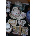 ASSORTED CERAMICS INCLUDING MALING LUSTRE OVOID SHAPED VASE WITH MATCHING OVAL TRAY, TOGETHER WITH