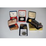 BOX - ASSORTED COINAGE INCLUDING ROYAL MINT SILVER PROOF £5, GOLDEN WEDDING COIN, ANOTHER ROYAL MINT