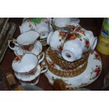 ROYAL ALBERT OLD COUNTRY ROSE PATTERNED TEA SERVICE