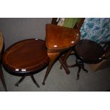 SMALL COLLECTION OF FURNITURE TO INCLUDE PAIR OF MAHOGANY REPRODUCTION OVAL OCCASIONAL TABLES AND