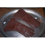 PAIR OF BROWN LEATHER GENTS GLOVES