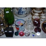 ASSORTED ART GLASSWARE INCLUDING CAITHNESS ART GLASS PAPERWEIGHTS, MDINA GLASS PAPERWEIGHT, TWO