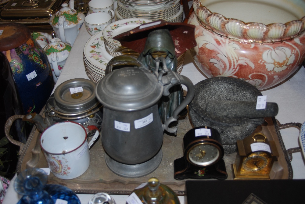 ASSORTED METAL WARES, TERRACOTTA FIGURE OF GIRL UNDER UMBRELLA, PEWTER LIDDED TANKARD, TWO METAL