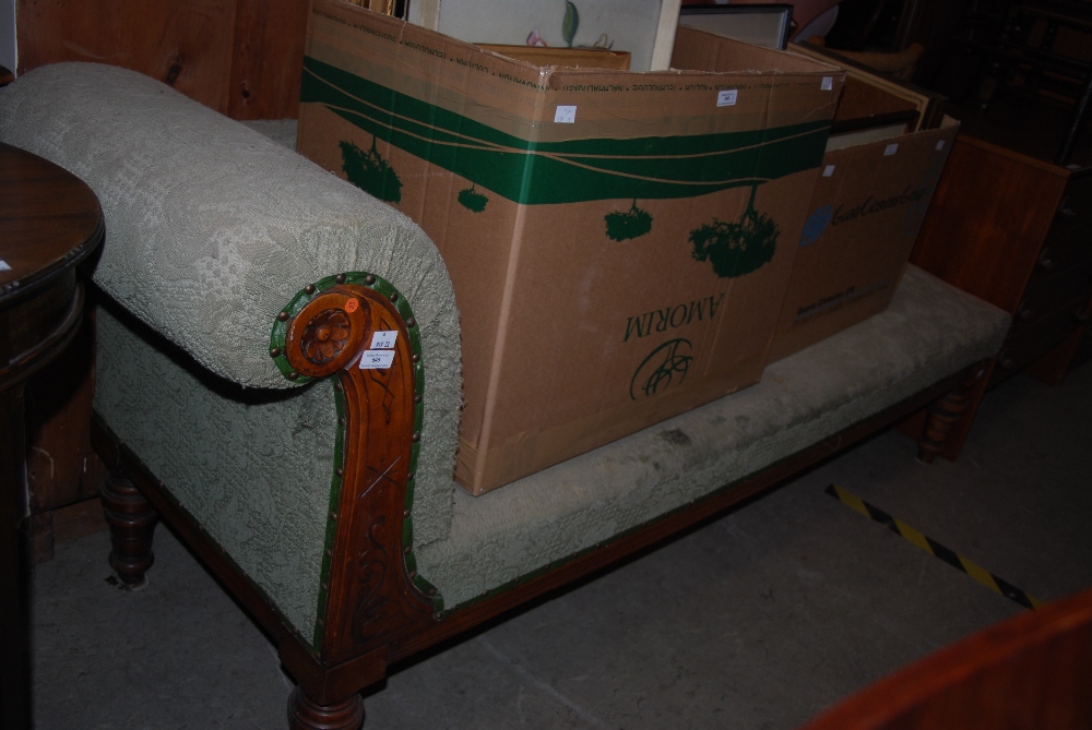 VICTORIAN MAHOGANY GREEN UPHOLSTERED CHAISE LONGUE