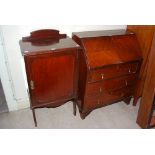 EARLY 20TH CENTURY MAHOGANY CUPBOARD ENCLOSING THREE SLIDING SHELVES, TOGETHER WITH AN EARLY 20TH