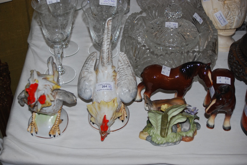 ASSORTED CERAMICS INCLUDING PAIR OF GERMAN POTTERY COCKEREL FIGURES, TWO SYLVAC HORSE FIGURES, ROYAL