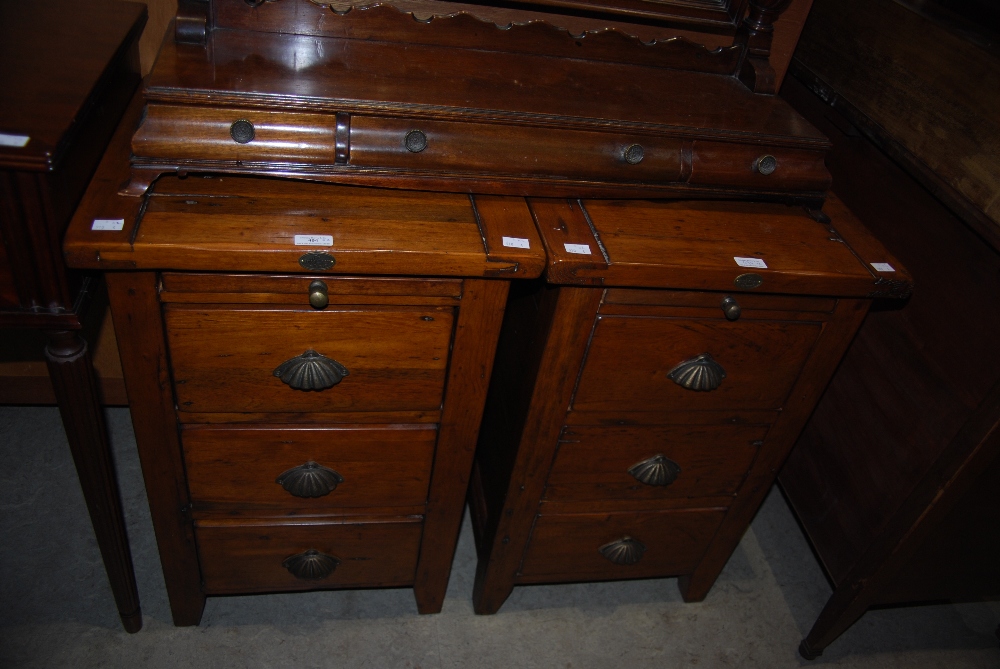 PAIR OF IRISH COAST COLLECTION BEDSIDE CABINETS OF THREE SMALL DRAWERS AND BRUSH SLIDE