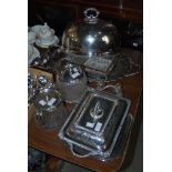 ASSORTED EP WARES INCLUDING EP TWO HANDLED OVAL TRAY, EP COVER, PLATED ENTREE DISH AND COVER, PLATED