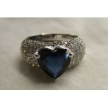 18ct white gold diamond & sapphire designer set ring