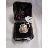 Boxed silver mustard pot & spoon