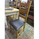 Set of 4 oak dining chairs