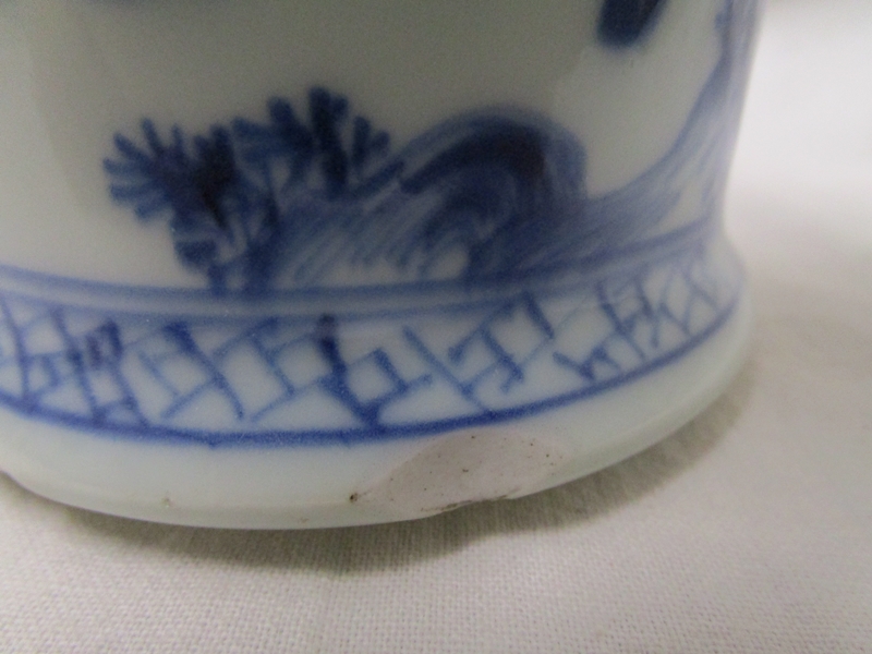 2 pieces of blue and white china - Image 22 of 26