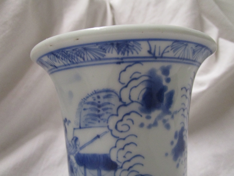 2 pieces of blue and white china - Image 20 of 26