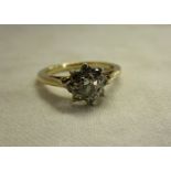 18ct gold diamond cluster ring