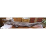 Carved crocodile - L: 100cm