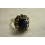 White gold sapphire & diamond cluster ring