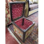 Upholstered box seat