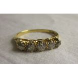 Antique 18ct gold 5 stone diamond ring