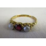 18ct gold antique ruby & pearl set ring